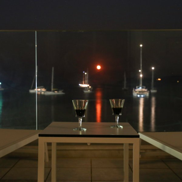 Sunrise Bay Apartments